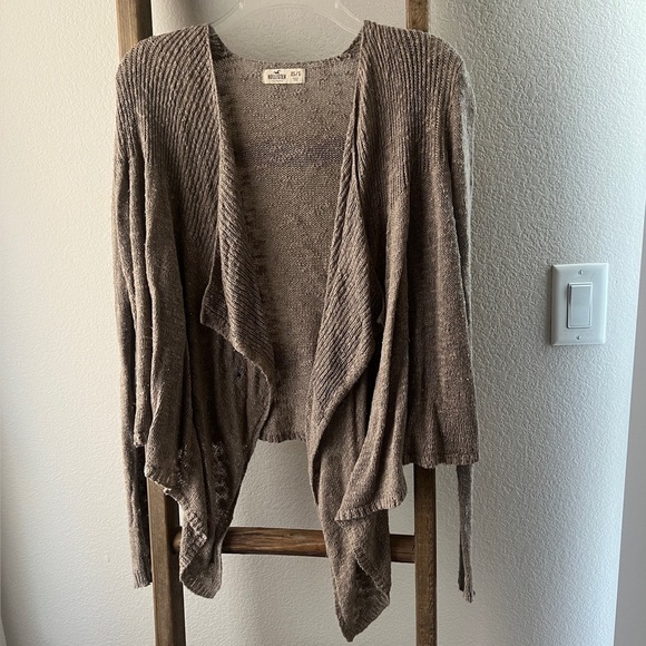 Hollister Sweaters - Hollister sweater - size XS/S